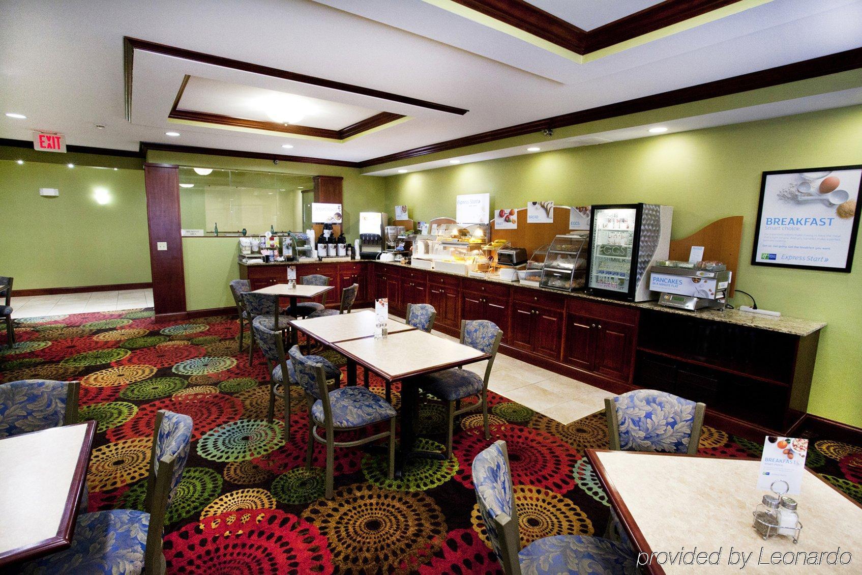 Holiday Inn Express Jamestown By Ihg Eksteriør billede