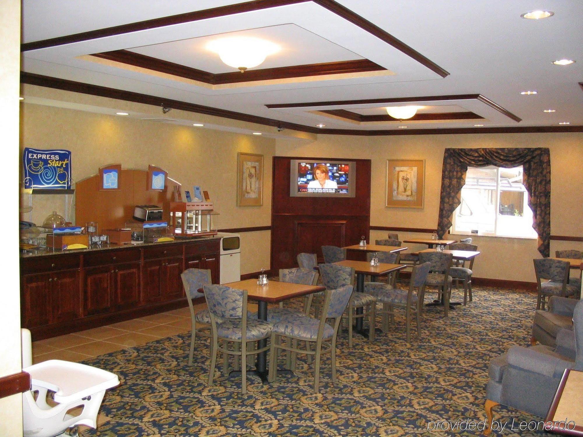 Holiday Inn Express Jamestown By Ihg Restaurant billede