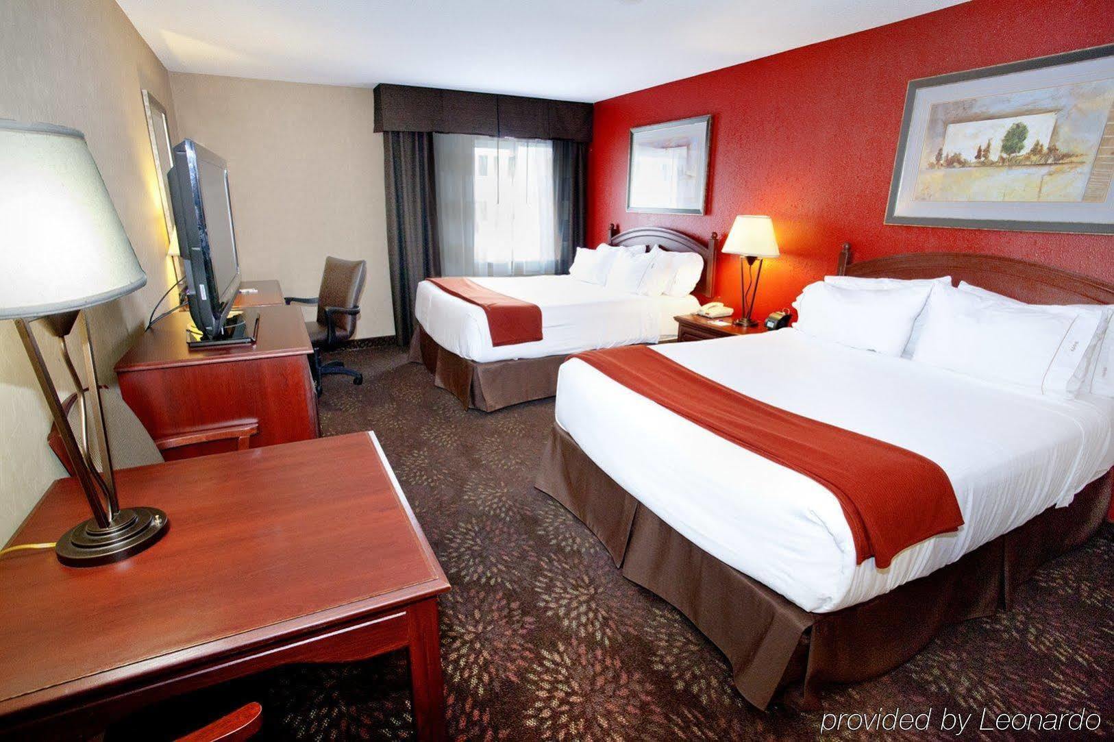 Holiday Inn Express Jamestown By Ihg Eksteriør billede